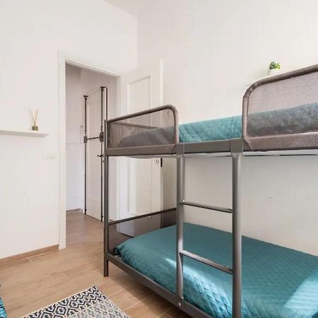 Seaside Apt Private Parking And Near The Beach فياريجيو المظهر الخارجي الصورة