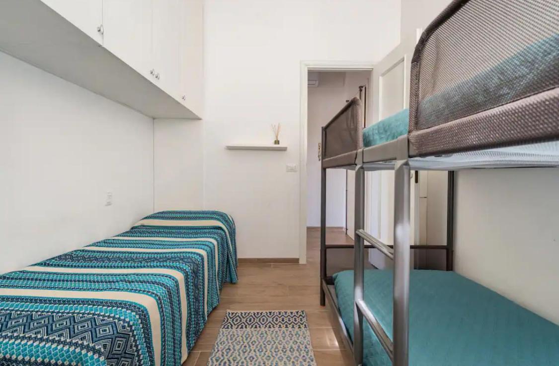 Seaside Apt Private Parking And Near The Beach فياريجيو المظهر الخارجي الصورة